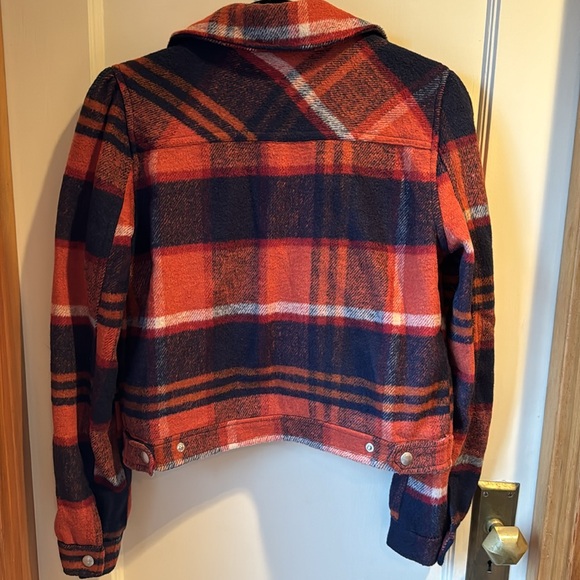 Blank NYC Plaid Crop Jacket size small - Picture 4 of 5